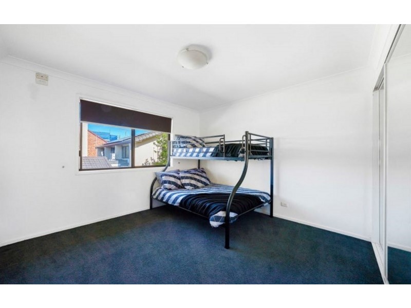 126 Ashmore Road, Benowa QLD 4217