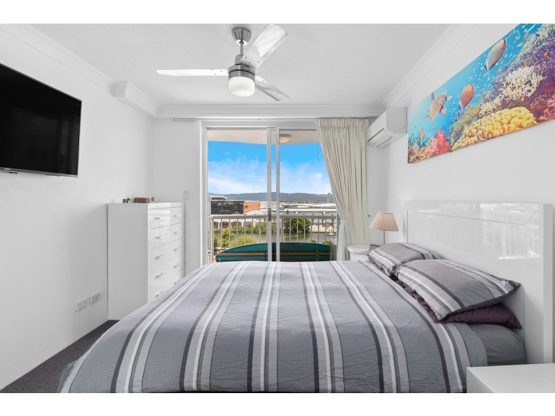 1087/2623-2633 Gold Coast Highway, Broadbeach QLD 4218