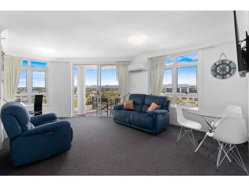 1087/2623-2633 Gold Coast Highway, Broadbeach QLD 4218