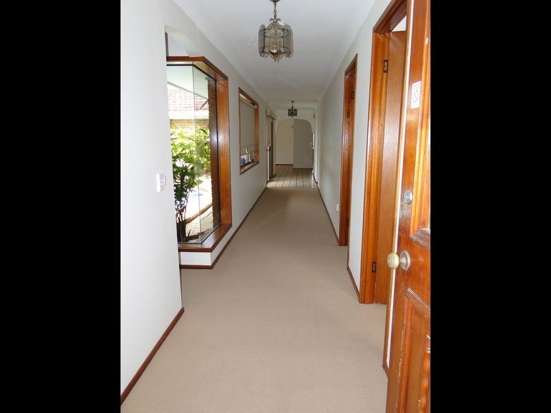 49 Blair Athol Crescent, Sorrento QLD 4217