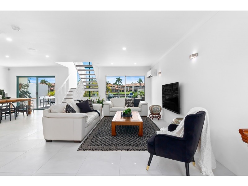 39/3 Lee Road, Runaway Bay QLD 4216