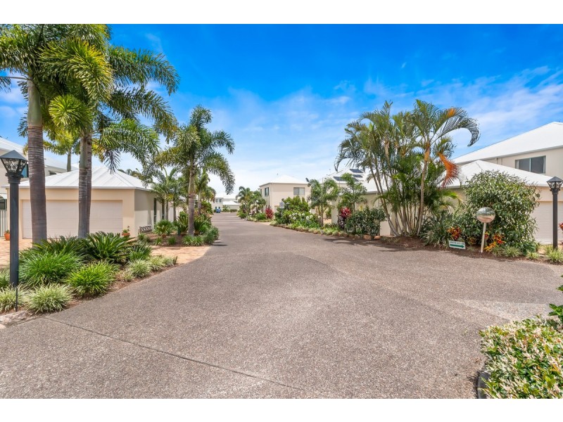 39/3 Lee Road, Runaway Bay QLD 4216