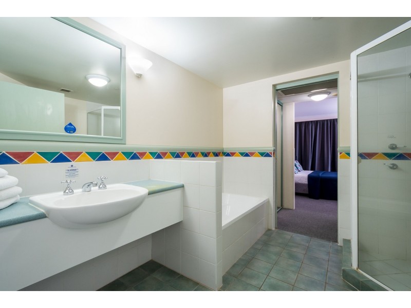 1103/5 Palm Avenue, Surfers Paradise QLD 4217