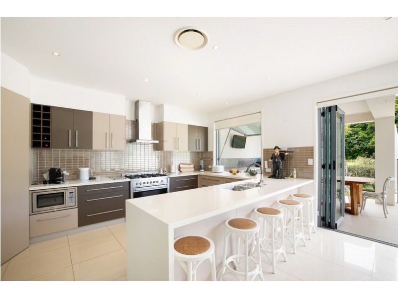 44 Lakelands Drive, Merrimac QLD 4226