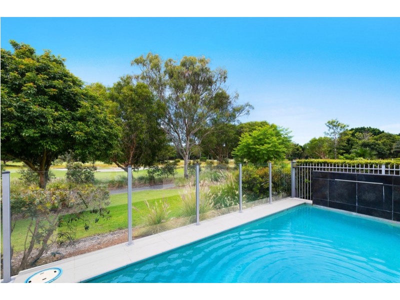 44 Lakelands Drive, Merrimac QLD 4226