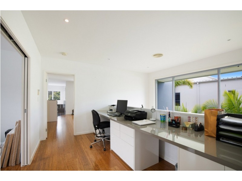 44 Lakelands Drive, Merrimac QLD 4226