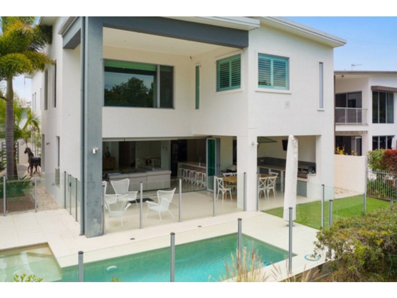 44 Lakelands Drive, Merrimac QLD 4226