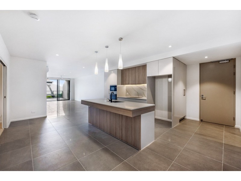 106/601 Glades Drive, Robina QLD 4226