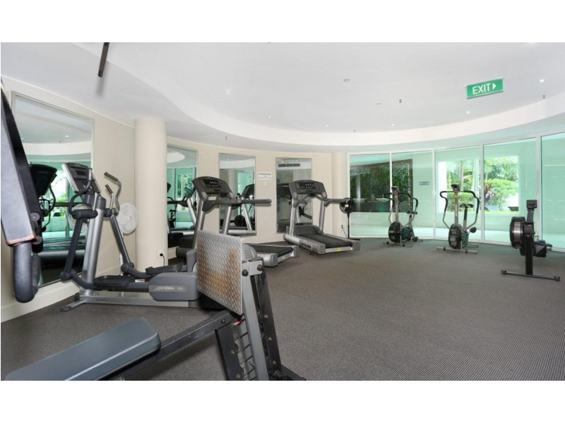 94/326 Marine Parade, Labrador QLD 4215