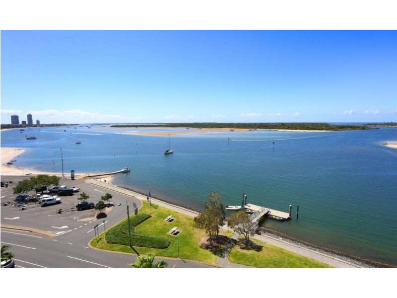 94/326 Marine Parade, Labrador QLD 4215