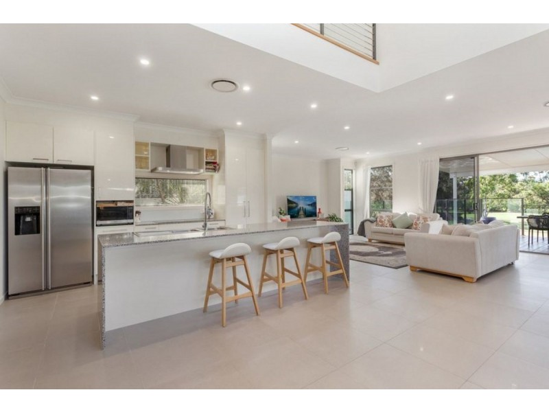 1/22 Andromeda Parade, Robina QLD 4226