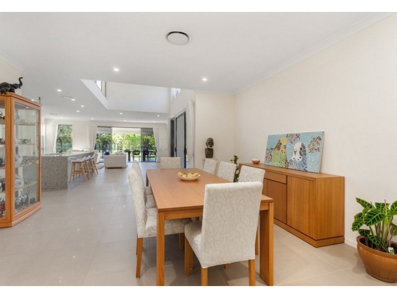 1/22 Andromeda Parade, Robina QLD 4226