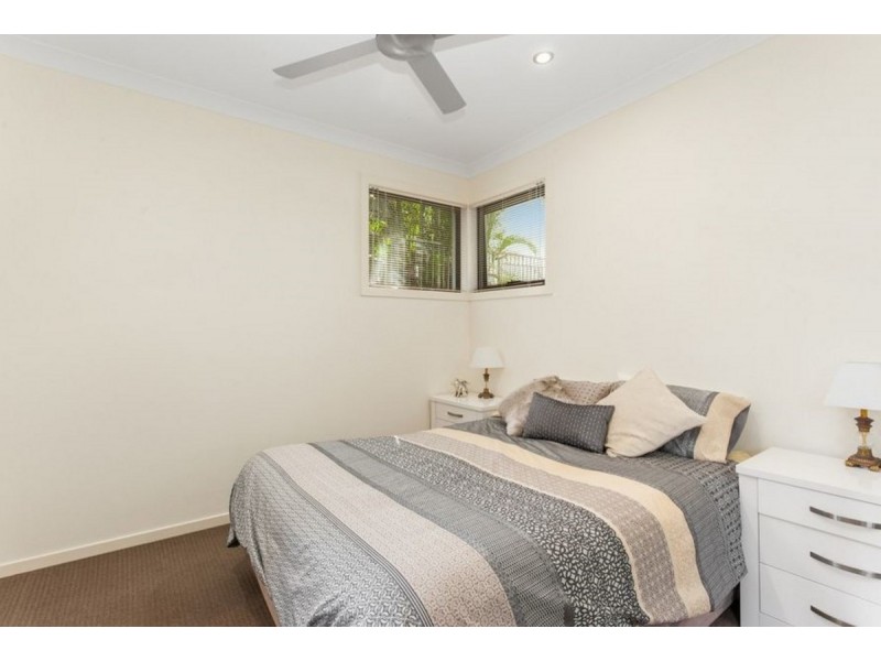 1/22 Andromeda Parade, Robina QLD 4226