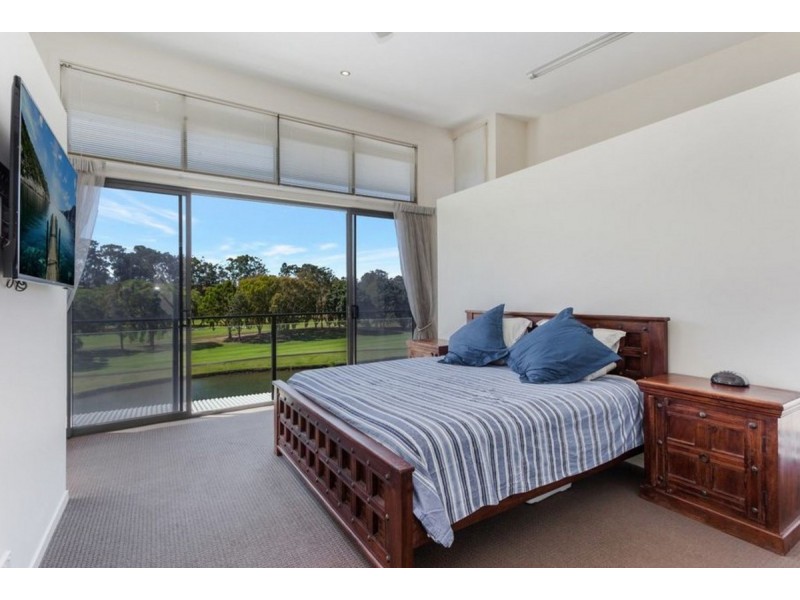 1/22 Andromeda Parade, Robina QLD 4226