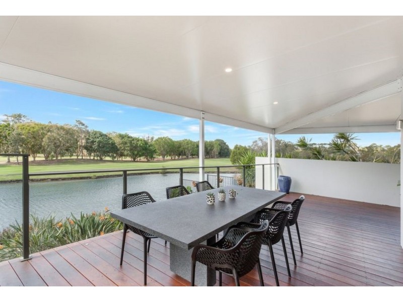 1/22 Andromeda Parade, Robina QLD 4226