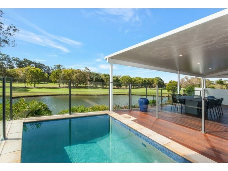 1/22 Andromeda Parade, Robina QLD 4226