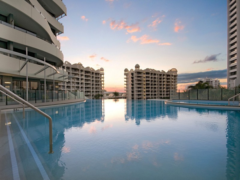 3003/89 Surf Parade, Broadbeach QLD 4218