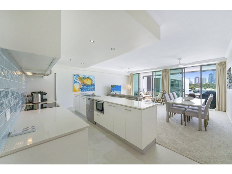 2313/33 T E Peters Drive, Broadbeach Waters QLD 4218