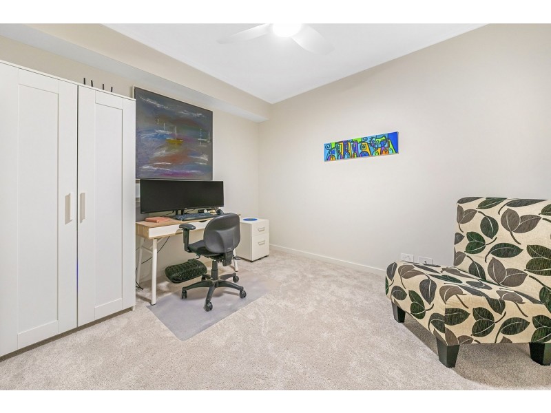 2313/33 T E Peters Drive, Broadbeach Waters QLD 4218