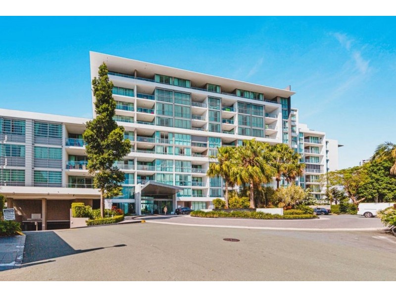 2313/33 T E Peters Drive, Broadbeach Waters QLD 4218