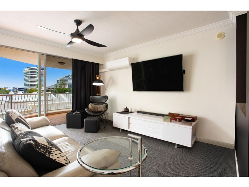2302/24-26 Queensland Avenue, Broadbeach QLD 4218