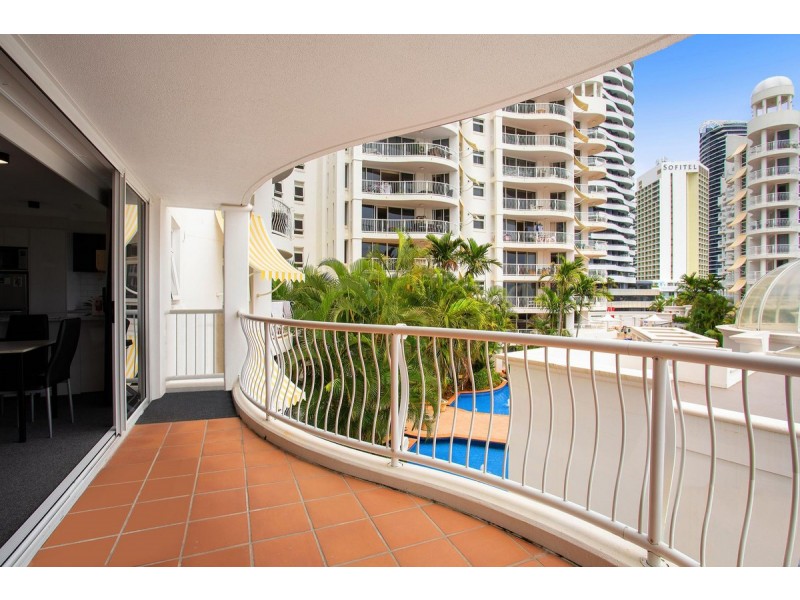 2302/24-26 Queensland Avenue, Broadbeach QLD 4218