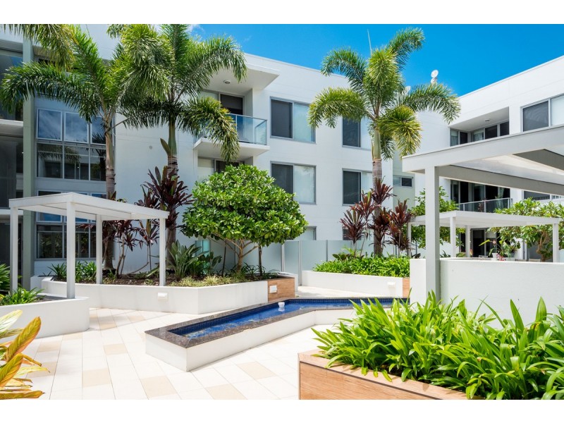1222/6-8 Waterford Crt, Bundall QLD 4217