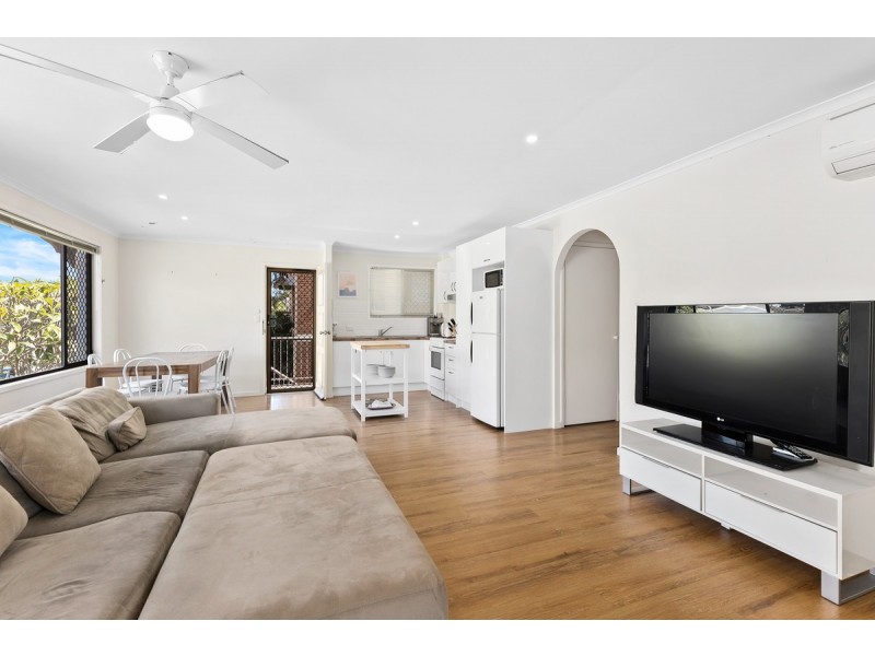 3/142 Surf Parade, Broadbeach QLD 4218