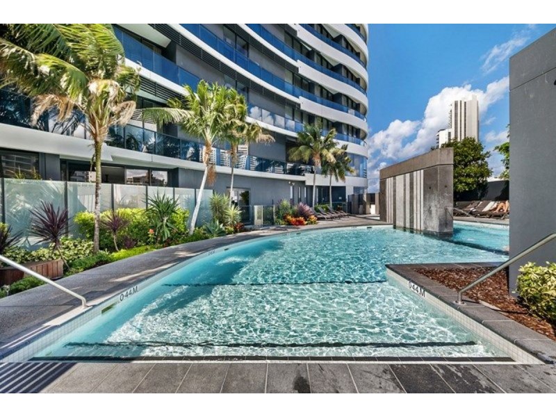 22507/21 Elizabeth Avenue, Broadbeach QLD 4218