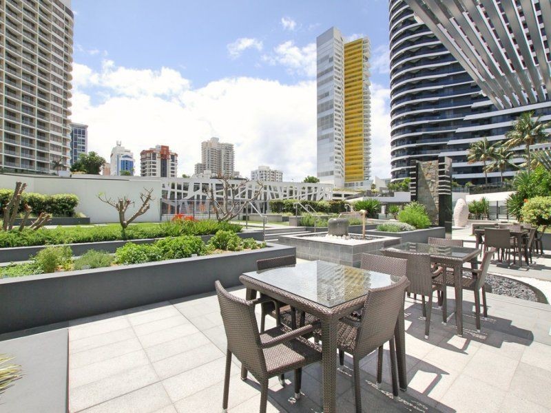 22505/4 Charles Avenue, Broadbeach QLD 4218