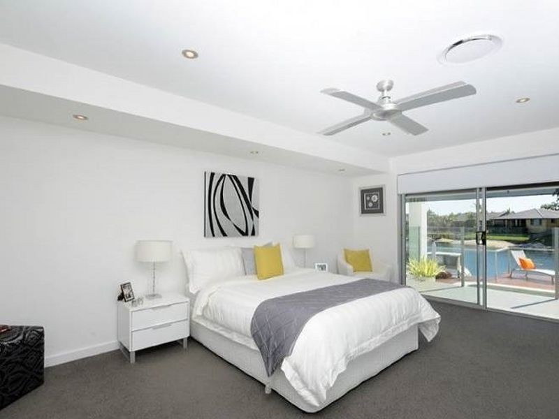 5 Kurrawa Avenue, Mermaid Beach QLD 4218