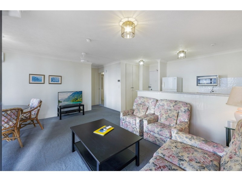 19/219 Surf Parade, Surfers Paradise QLD 4217