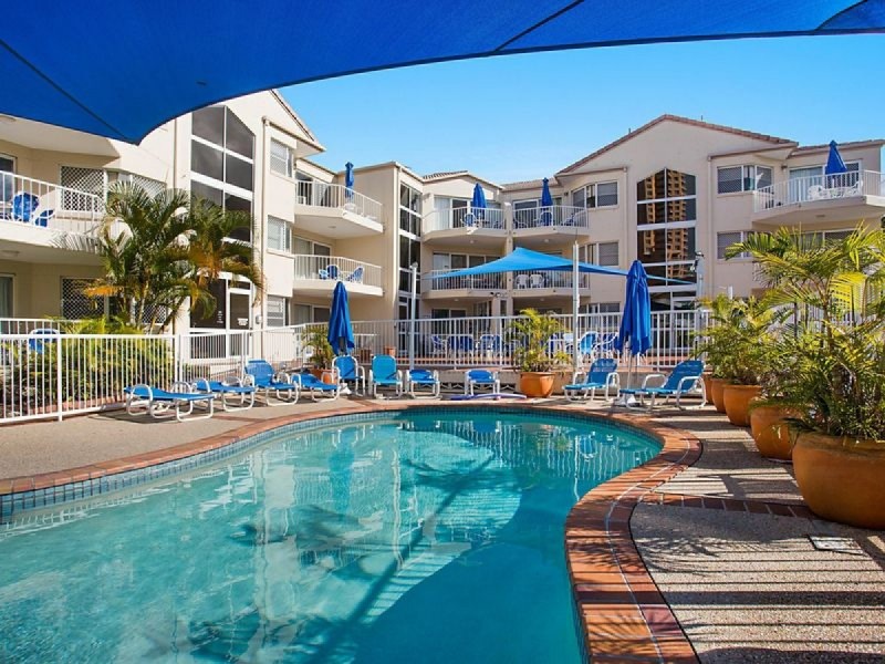 2/22-24 Jubilee Avenue, Broadbeach QLD 4218