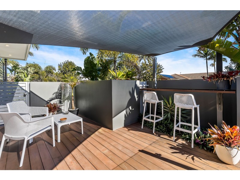 1/33 Avanti Street, Mermaid Waters QLD 4218