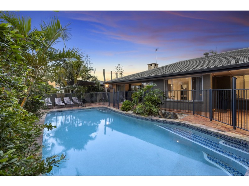 Isle Of Capri QLD 4217