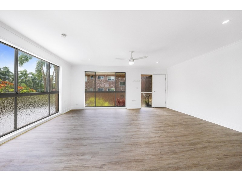 5/17 Huth Street, Labrador QLD 4215