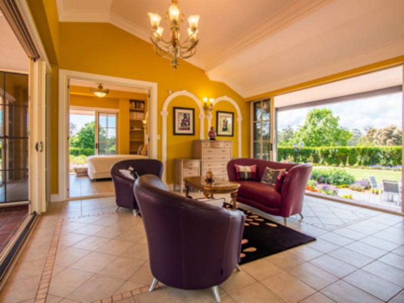 27-37 Normandie Court, Tamborine Mountain QLD 4272