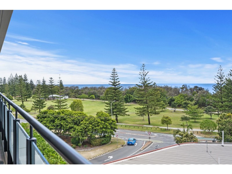305/4-6 Alexandra Avenue, Broadbeach QLD 4218