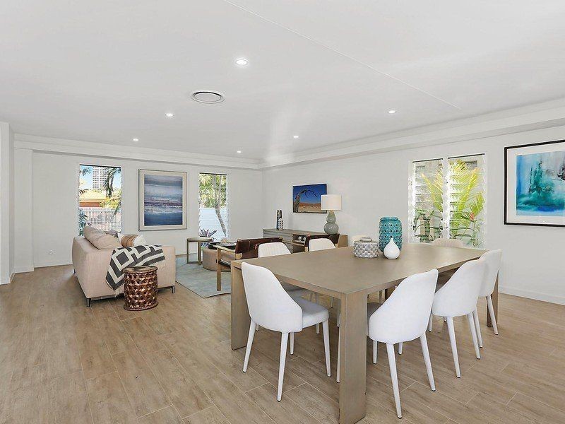 51 Amalfi Drive, Isle Of Capri QLD 4217