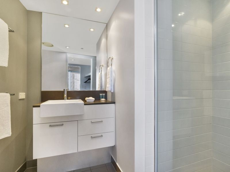 1705/18 Enderley Avenue, Surfers Paradise QLD 4217