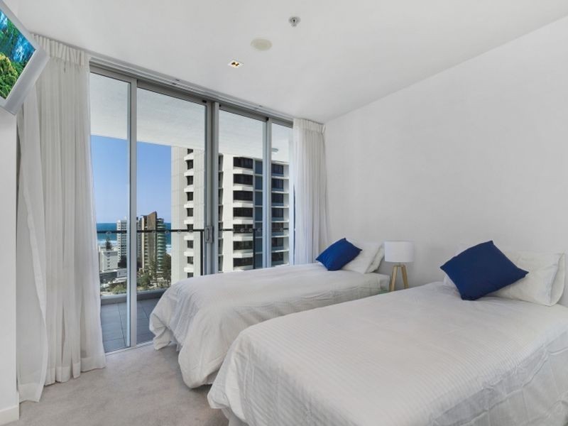 1705/18 Enderley Avenue, Surfers Paradise QLD 4217