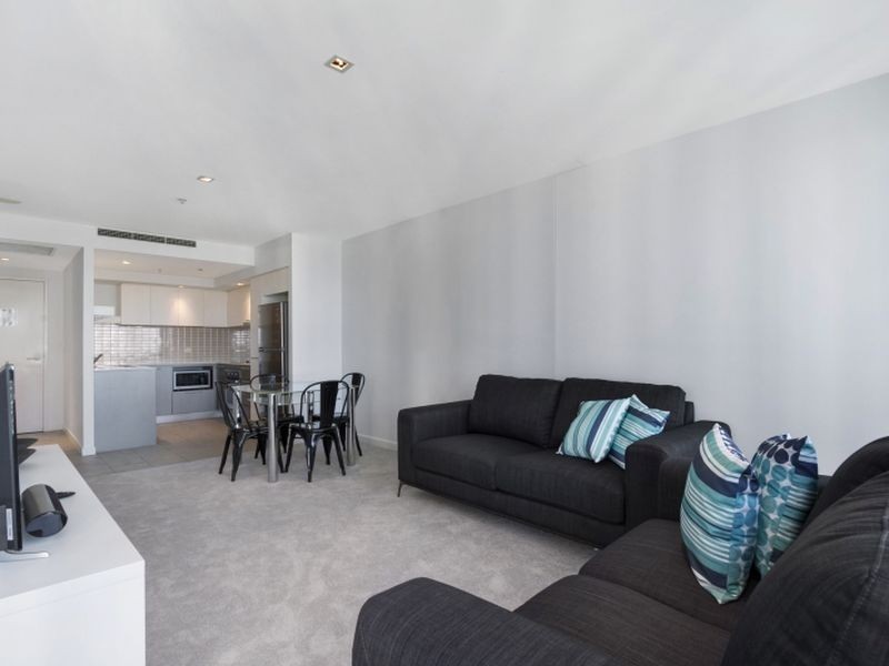 1705/18 Enderley Avenue, Surfers Paradise QLD 4217