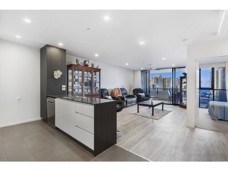 56/2729-2733 Gold Coast Highway, Broadbeach QLD 4218