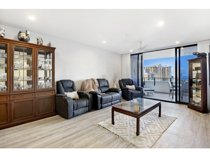 56/2729-2733 Gold Coast Highway, Broadbeach QLD 4218