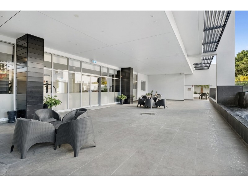 56/2729-2733 Gold Coast Highway, Broadbeach QLD 4218