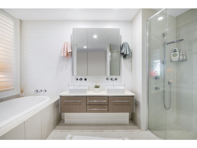 69/3030 The Boulevarde, Carrara QLD 4211