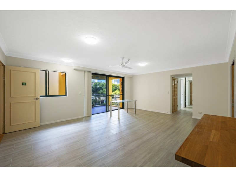 12/12 Monte Carlo, Broadbeach QLD 4218