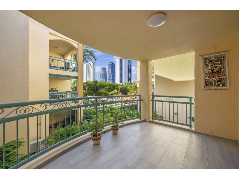 12/12 Monte Carlo, Broadbeach QLD 4218