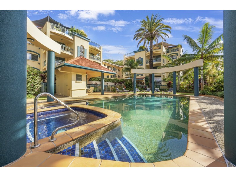 12/12 Monte Carlo, Broadbeach QLD 4218