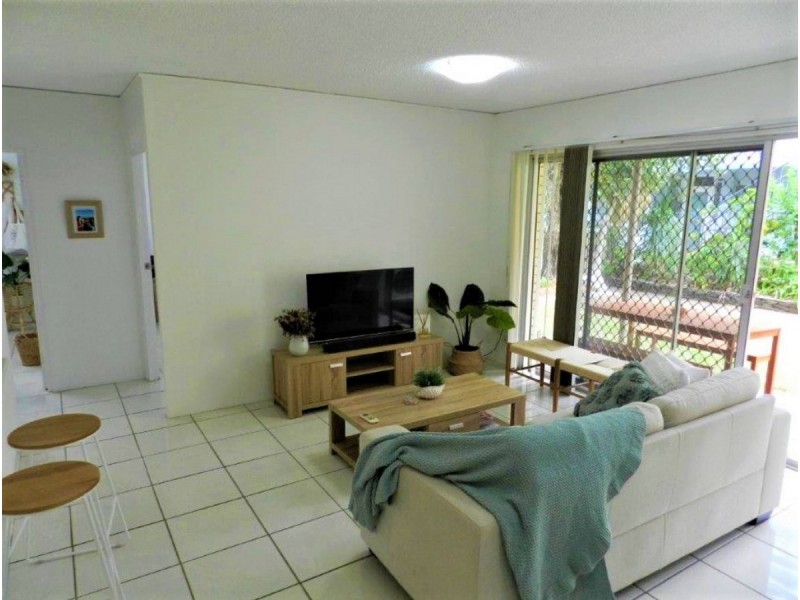 7/171 Old Burleigh Road, Broadbeach QLD 4218